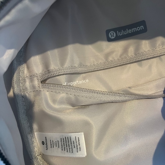 Lululemon City Adventurer 11L Mini Backpack - Picture 5 of 6